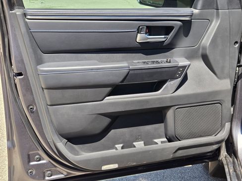 Used 2025 Toyota Tundra Platinum image 6