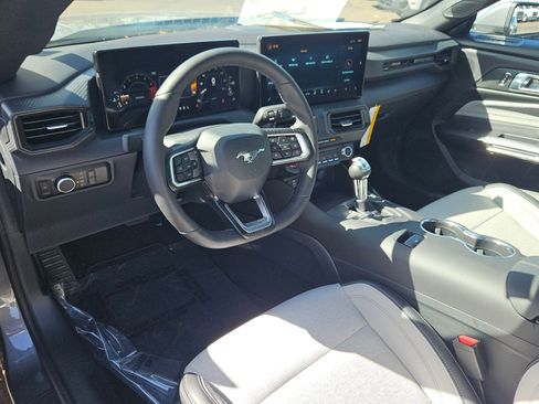 New 2025 Ford Mustang Coupe image 7