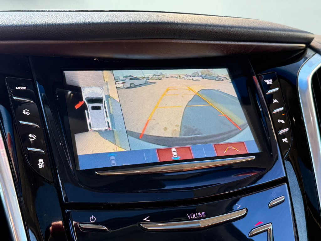 Used 2019 Cadillac Escalade Premium Luxury AWD/4WD image 30