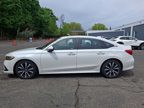 Used 2023 Honda Civic EX image 10