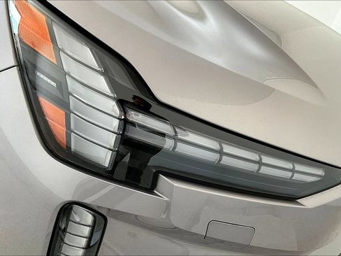 New 2026 Volvo EX90 Plus RWD image 31