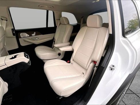 New 2026 Mercedes-Benz GLS 450 4MATIC image 13