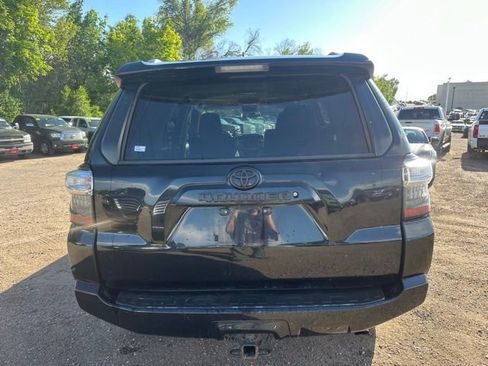 Used 2016 Toyota 4Runner SR5 AWD/4WD image 5