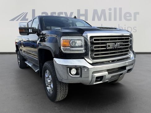Used 2019 GMC Sierra 3500 SLT w/ Duramax Plus Package image 2