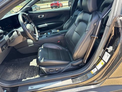 Used 2024 Ford Mustang GT Premium RWD image 13