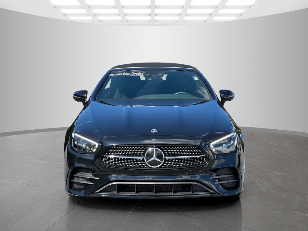 Used 2023 Mercedes-Benz E 450 Cabriolet image 2