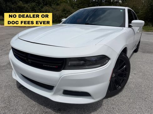Used 2018 Dodge Charger SXT Plus RWD image 1