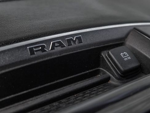 Used 2022 RAM 3500 Laramie AWD/4WD image 26