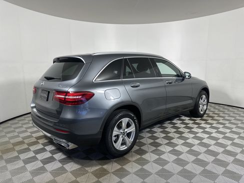 Used 2017 Mercedes-Benz GLC 300 4MATIC image 7