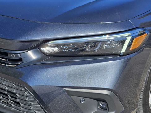 Used 2024 Honda Civic Touring image 7