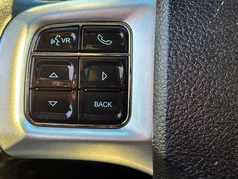 Used 2013 Dodge Durango Crew image 10