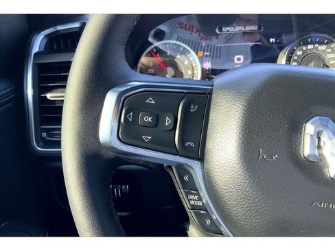 Used 2025 RAM 1500 Laramie w/ Sport Appearance Package AWD/4WD image 20