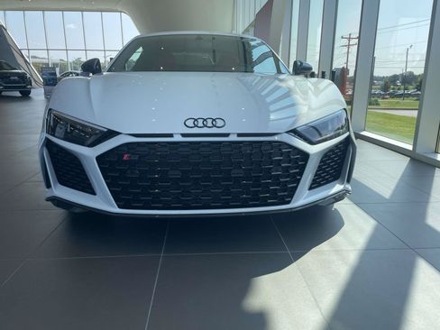 Certified 2023 Audi R8 V10 performance AWD/4WD image 70