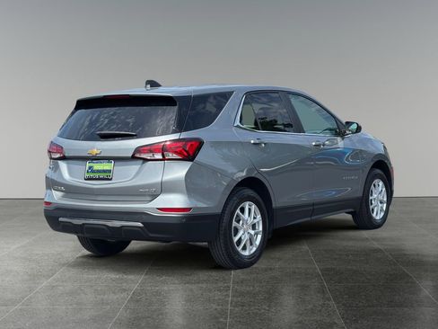 Used 2024 Chevrolet Equinox LT w/ LPO, Floor Liner Package AWD/4WD image 9