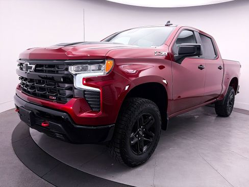 Used 2023 Chevrolet Silverado 1500 LT Trail Boss image 12