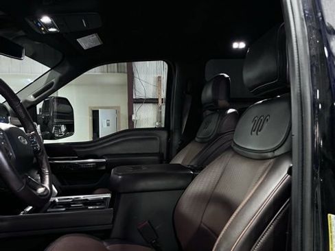 Used 2025 Ford F250 King Ranch w/ FX4 Off-Road Package image 11