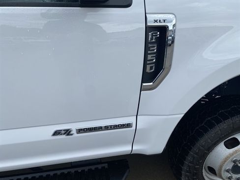 Used 2022 Ford F350 XLT AWD/4WD image 5