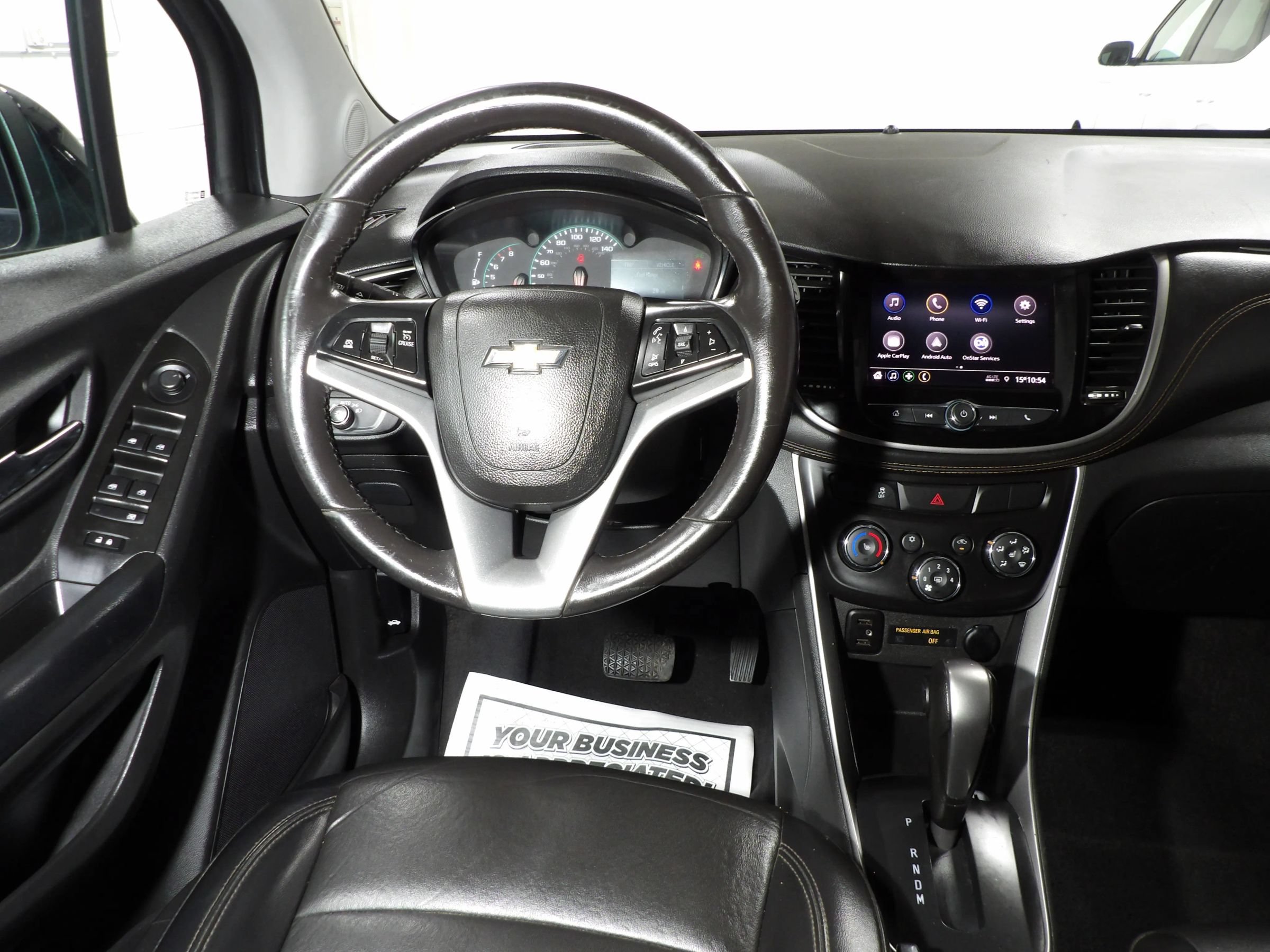 Used 2021 Chevrolet Trax LT w/ Premium Seat Package AWD/4WD image 10
