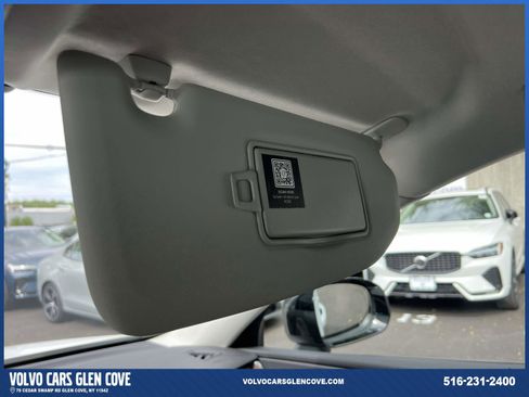 Certified 2024 Volvo XC60 B5 Plus w/ Protection Package Premier image 33