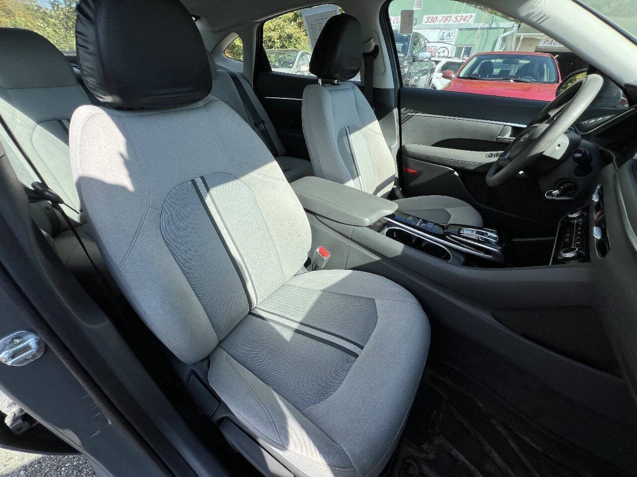 Used 2021 Hyundai Sonata SE FWD image 12