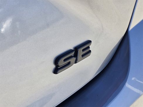 Certified 2025 Toyota Camry SE image 12