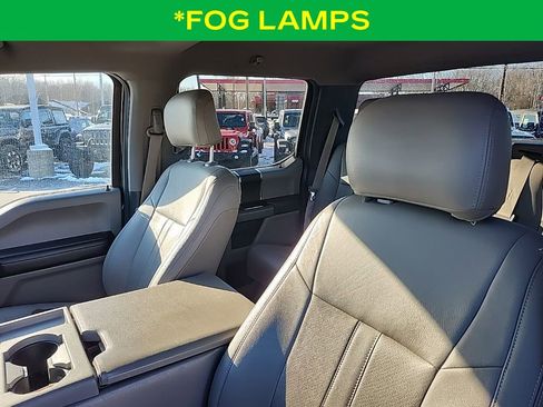 Used 2017 Ford F150 XLT image 12