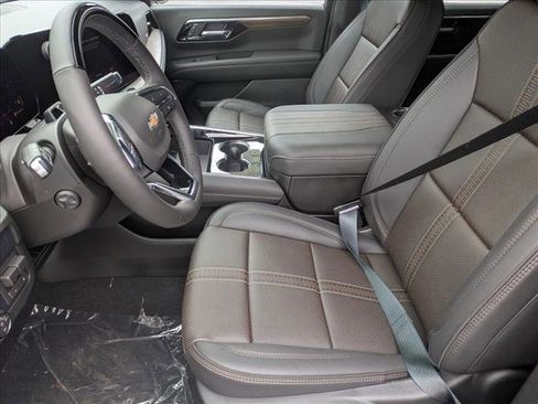 New 2026 Chevrolet Tahoe High Country image 3