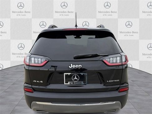 Used 2022 Jeep Cherokee Limited image 7