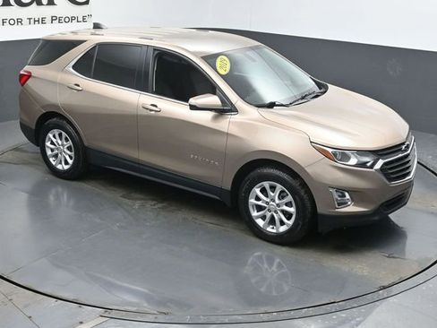 Used 2019 Chevrolet Equinox LT image 47