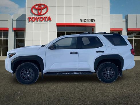 New 2026 Toyota 4Runner SR5 image 6