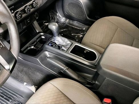 Used 2021 Toyota Tacoma SR image 17