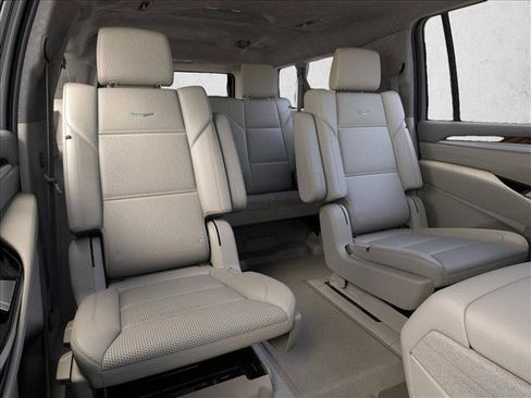 New 2026 Cadillac Escalade ESV Platinum Sport w/ LPO, ONYX Package AWD/4WD image 17