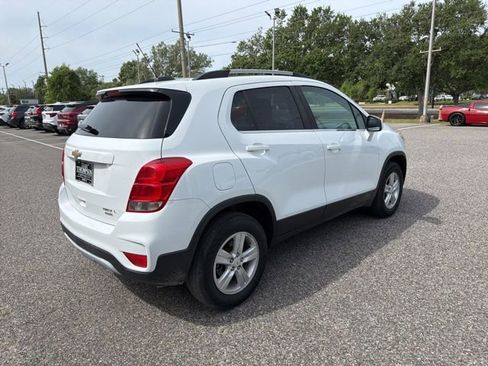 Used 2017 Chevrolet Trax LT image 5
