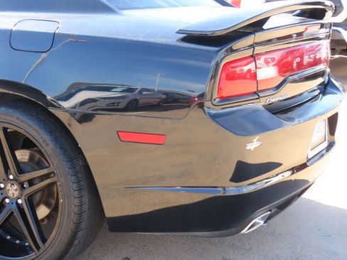 Used 2014 Dodge Charger R/T w/ Wheels & Tunes Group image 15