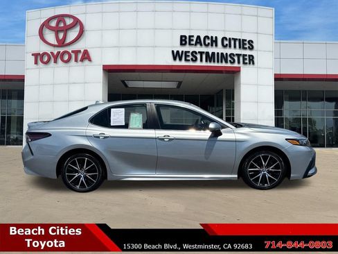Certified 2023 Toyota Camry SE FWD image 13