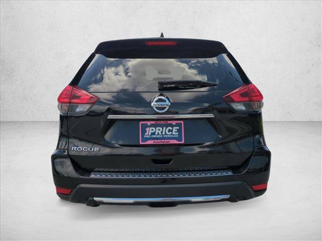 Used 2017 Nissan Rogue S FWD image 8