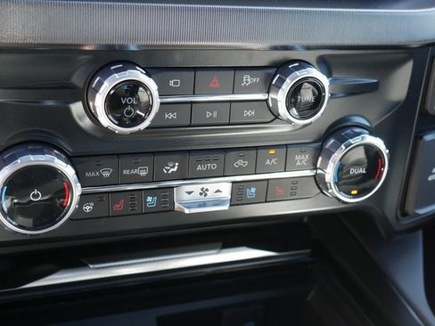 New 2026 Ford F250 Platinum image 24