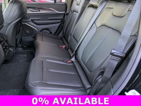 New 2026 Jeep Grand Cherokee Limited image 23