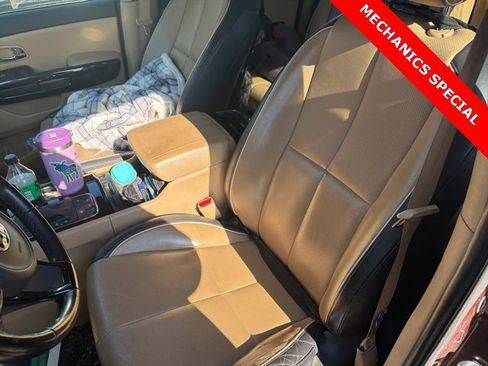 Used 2016 Kia Sedona EX image 10