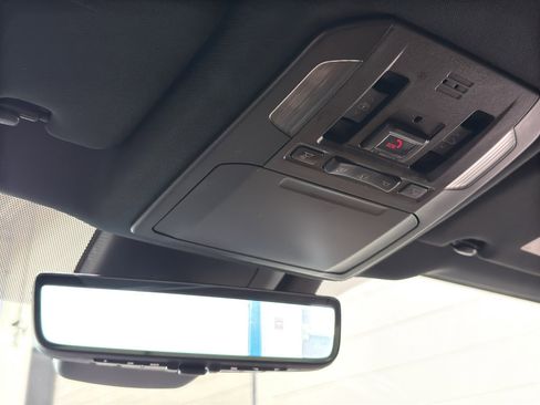 Used 2020 Toyota Highlander Platinum image 39