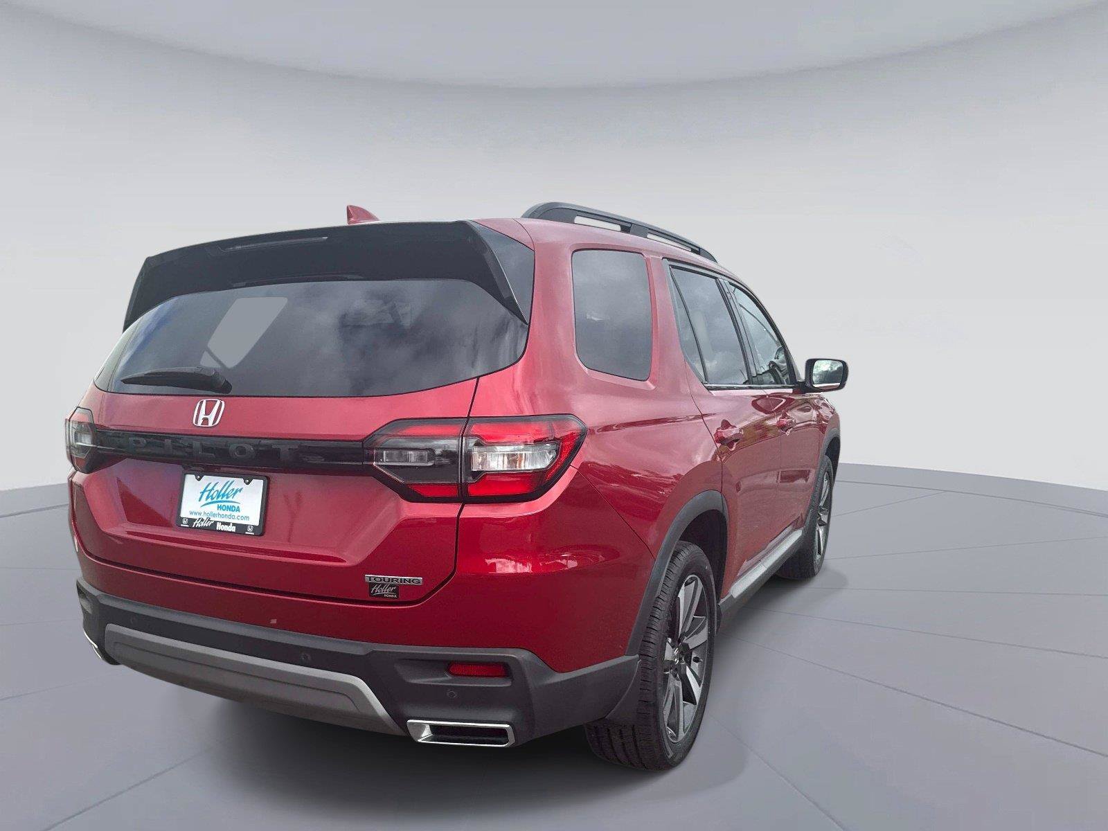 Certified 2023 Honda Pilot Touring image 4