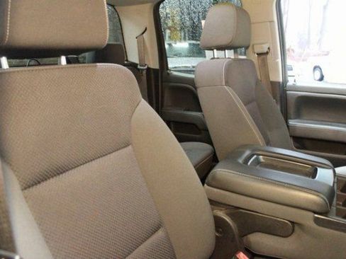 Used 2018 GMC Sierra 1500 SLE image 11