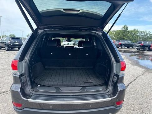 Used 2018 Jeep Grand Cherokee Limited AWD/4WD image 15