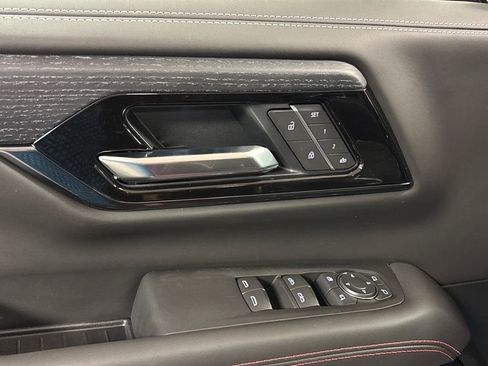 New 2026 GMC Yukon XL AT4 Ultimate w/ LPO, Floor Liner Package AWD/4WD image 22