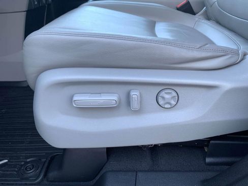 Used 2022 Honda Odyssey Touring image 36