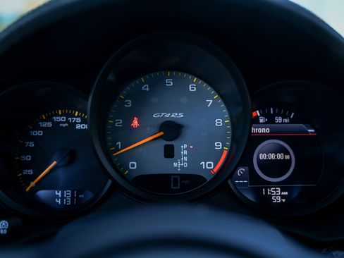 Certified 2023 Porsche 718 Cayman GT4 RS image 19