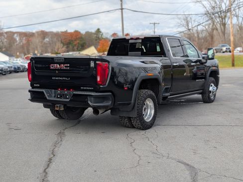 Used 2021 GMC Sierra 3500 Denali w/ Denali Ultimate Package image 12
