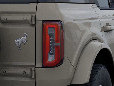 New 2025 Ford Bronco Outer Banks image 23