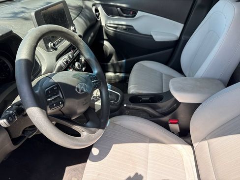 Used 2022 Hyundai Kona SEL w/ Cargo Package FWD image 17