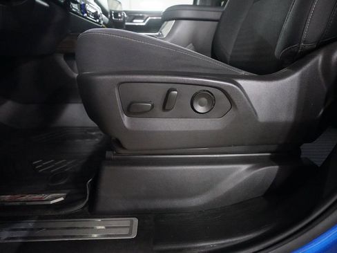 Used 2023 Chevrolet Silverado 1500 LT Trail Boss w/ Convenience Package II AWD/4WD image 28